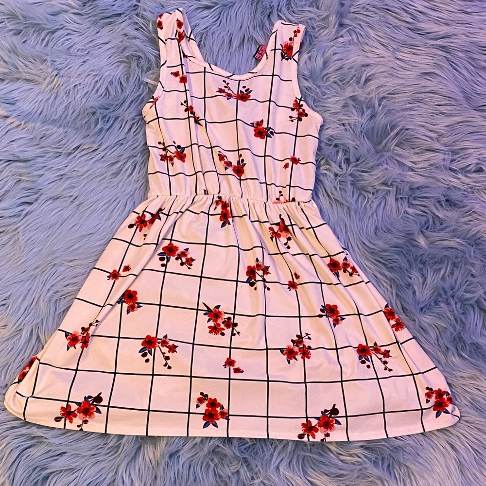 white kids dress 10 (girls) 🤍
